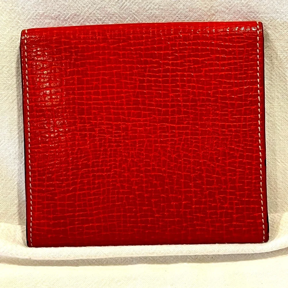 Authentic Loewe EUC Eye Popping Croc-Embossed Leather Wallet W/ Scalloped Design - Picture 3 of 9